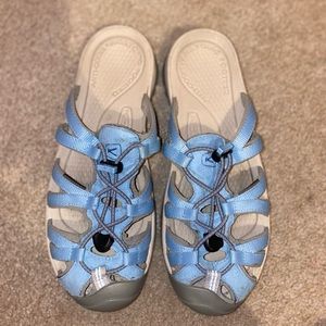 keen whisper baby blue size 8.5